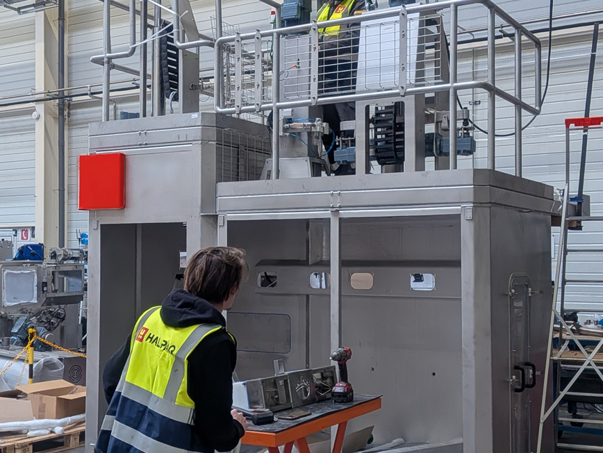 Fabrication d'une ensacheuse hygiénique HBM1030 | Halpaq